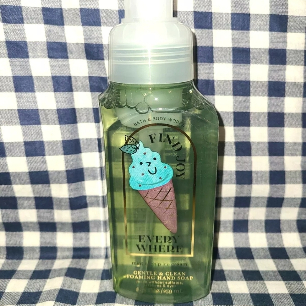 NEW Mint N' Chip Ice Cream FIND JOY Foaming Hand Soap 8.75 oz Bath & Body Works